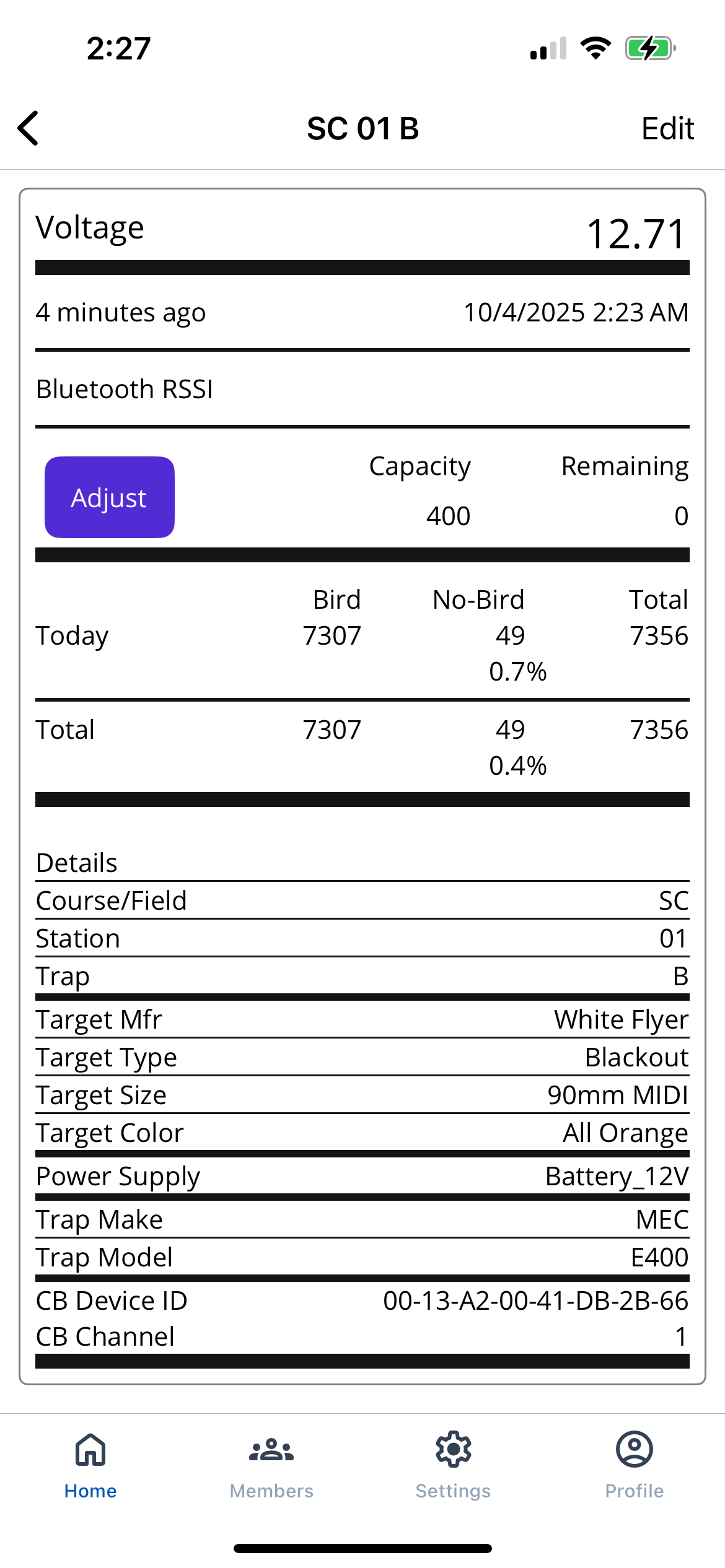 CTRL-View trap details screen with device information and battery data